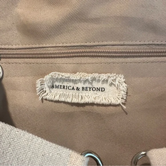 America & Beyond “The Wild Nights” Embellished Tote Bag - Picture 3 of 4